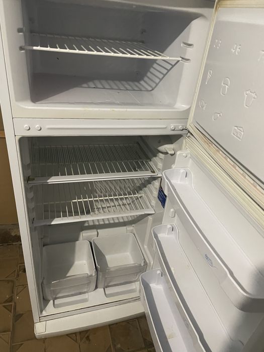 Продается холодильник