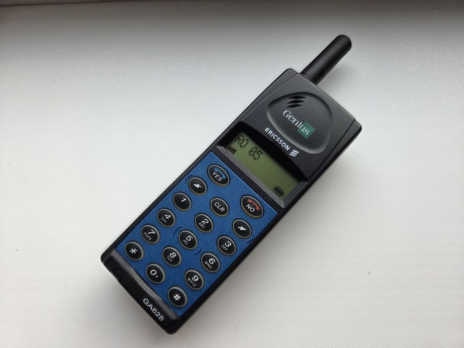 Ericsson GA628 - telefon de colectie