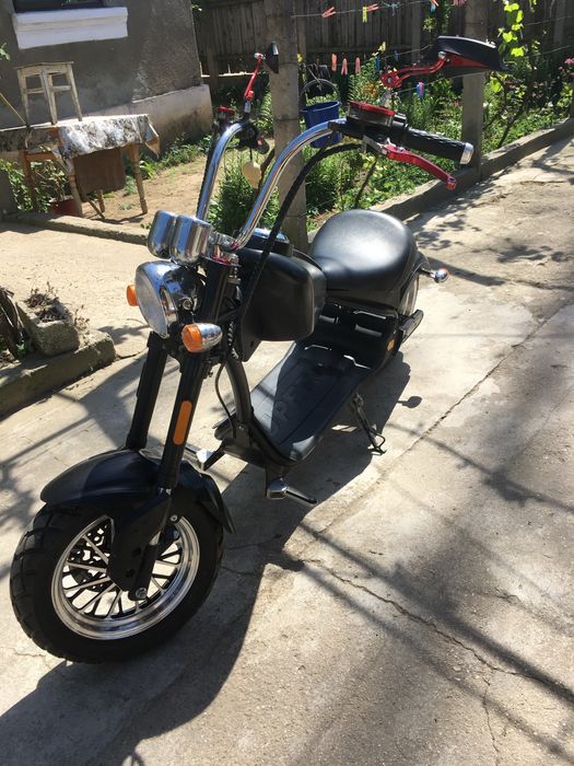 vand scooter eletric ,moped (cititi descrierea)