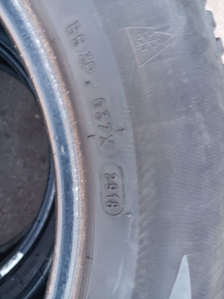 Зимни гуми 225 55 16 BF goodrich