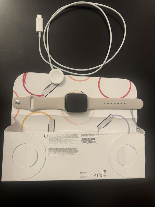 Apple Watch SE  44 mm