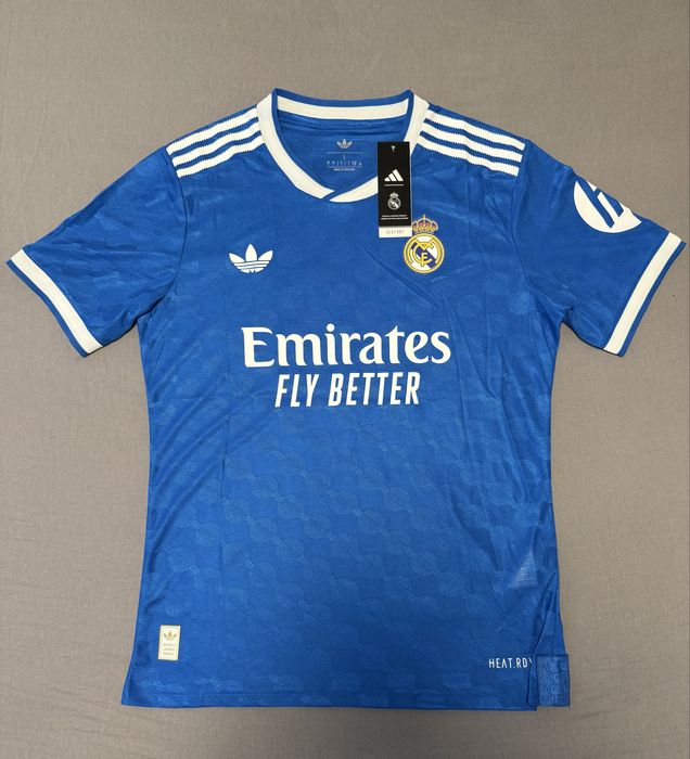 Футболен екип на Real Madrid, Mbappe. 2025/2026.