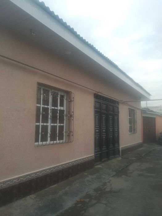 Яккасарай 2.5 сотки+ сотка  6 комн фасд 11метров