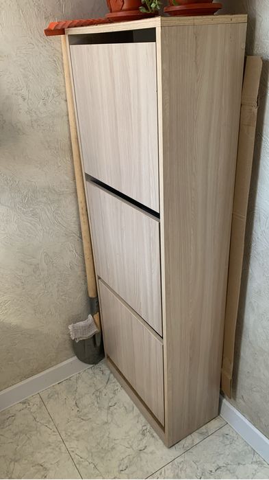 Мебель ванна и прихожую