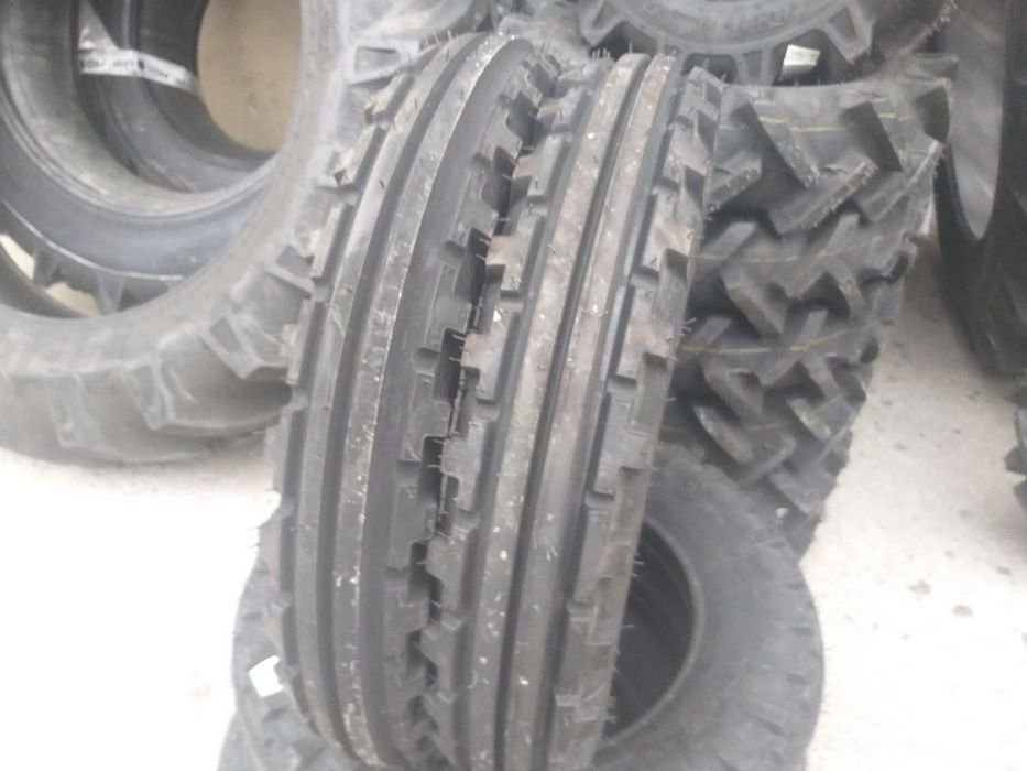 Cauciucuri noi 5.00-15 BKT pentru semanatoare sau tractor fata R15