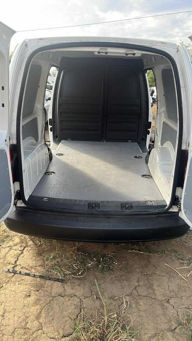 VW CADDY на части само 2015г CFH