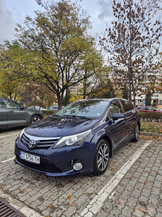 Toyota Avensis 1.6i Facelift 2013 г.