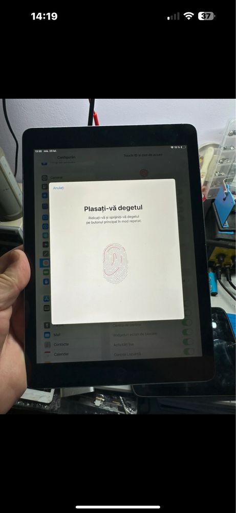 Ipad gen 6 gray de 128 gb wifi cu 86% baterie husa cadou