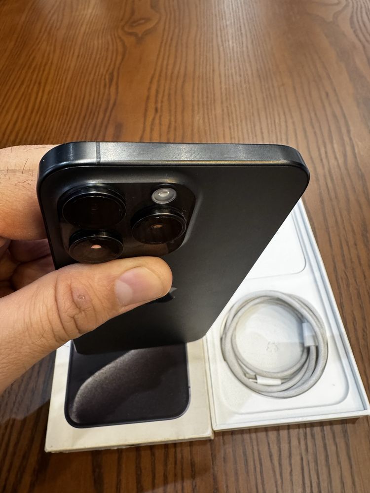 iPhone 15 Pro Max 256 LL/A