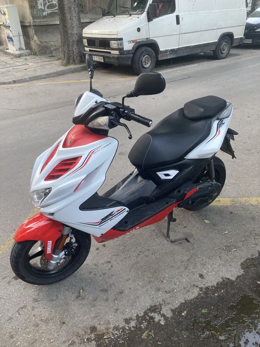 Yamaha Aerox  50