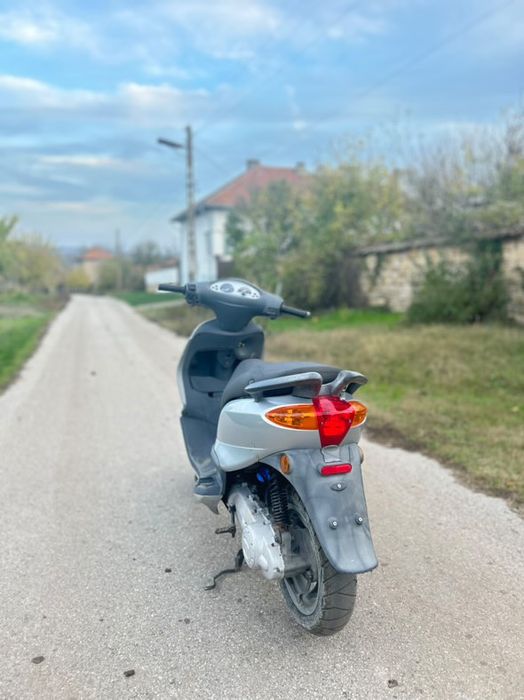 Продавам piaggio 75cc