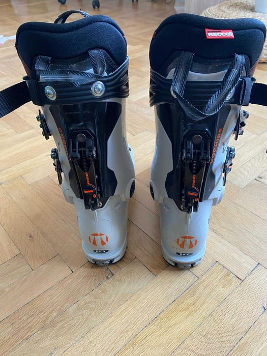 Clapari ski (ski tura, freeride) Tecnica Cochise Pro W 24 mp