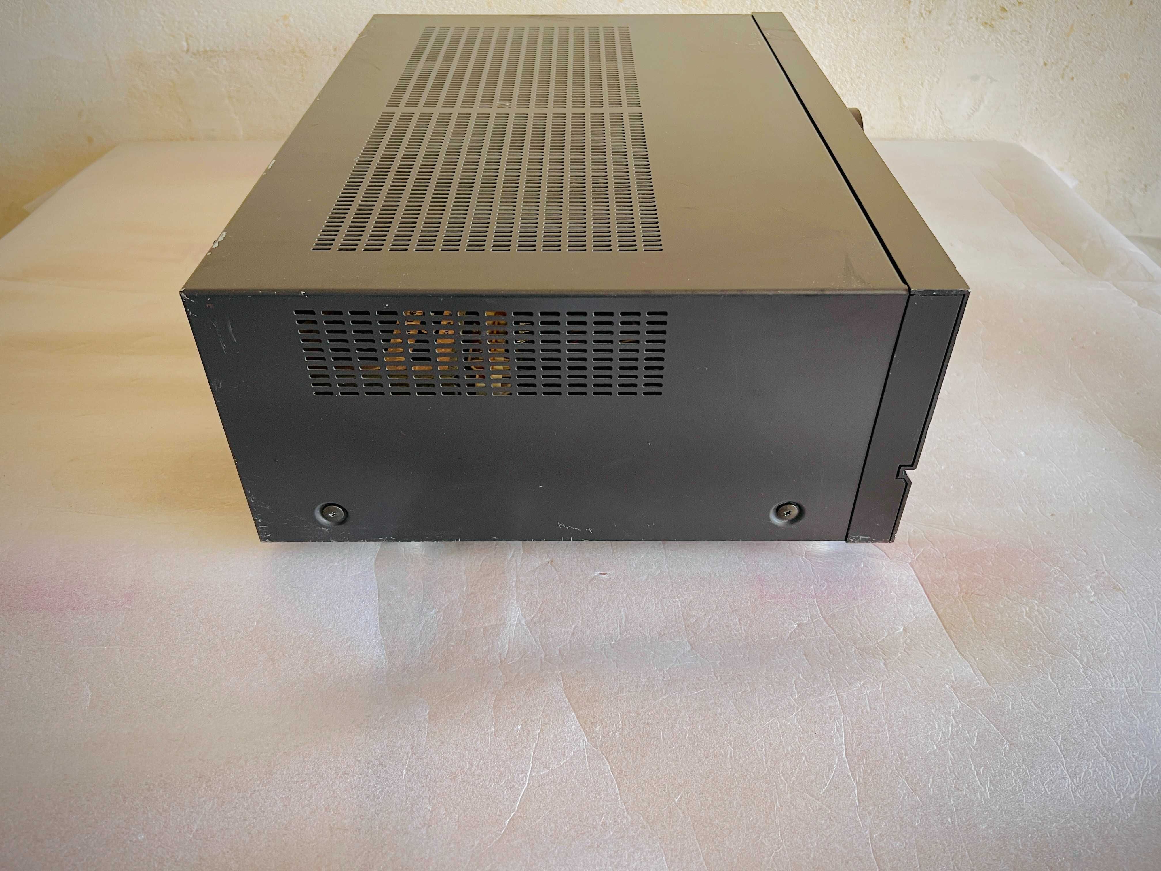 Усилвател Technics SU-V660