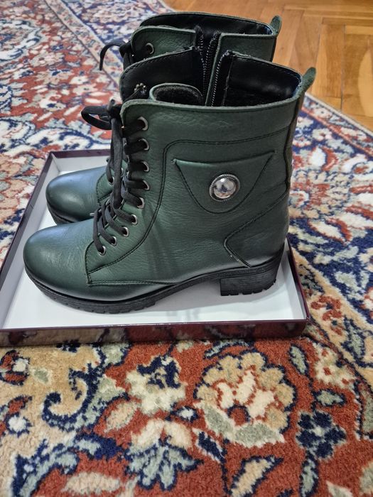 Дамски боти естествена кожа