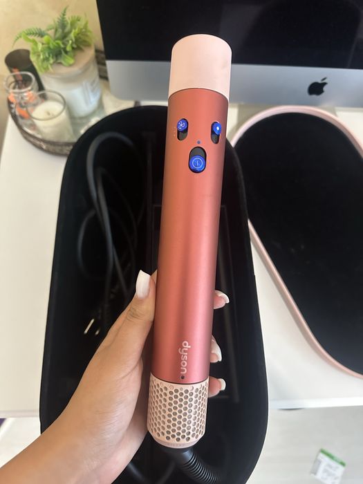 dyson airwrap nou
