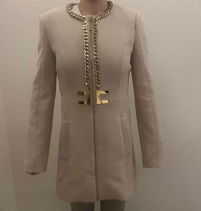 Black Friday 50лв! Дамски дрехи (елече, блейзъри)