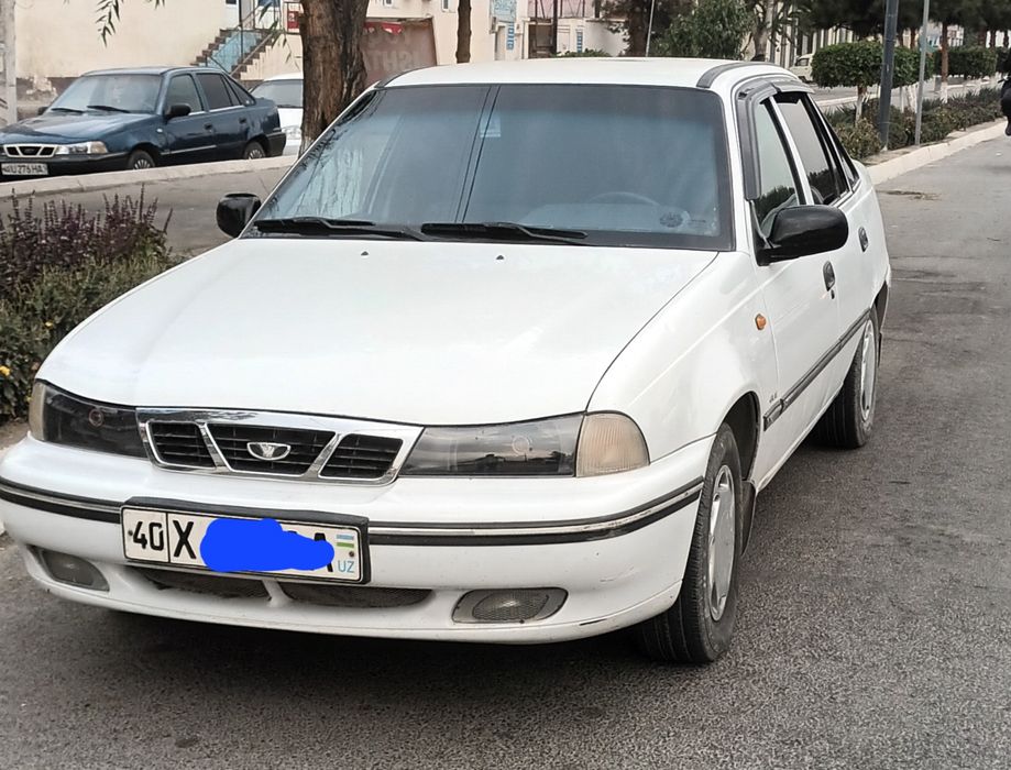 Автомобил нексия 1