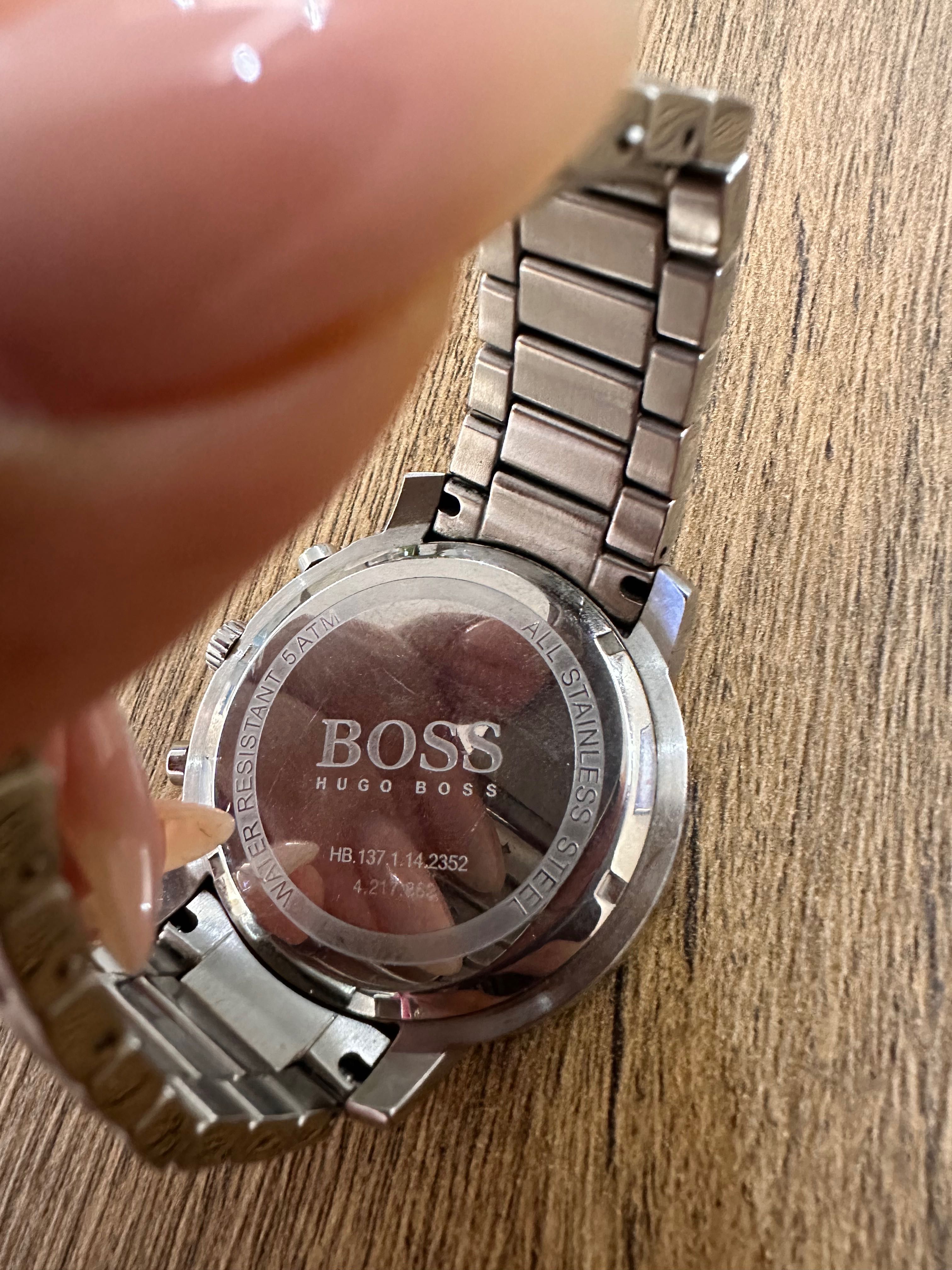 Часовник Hugo Boss