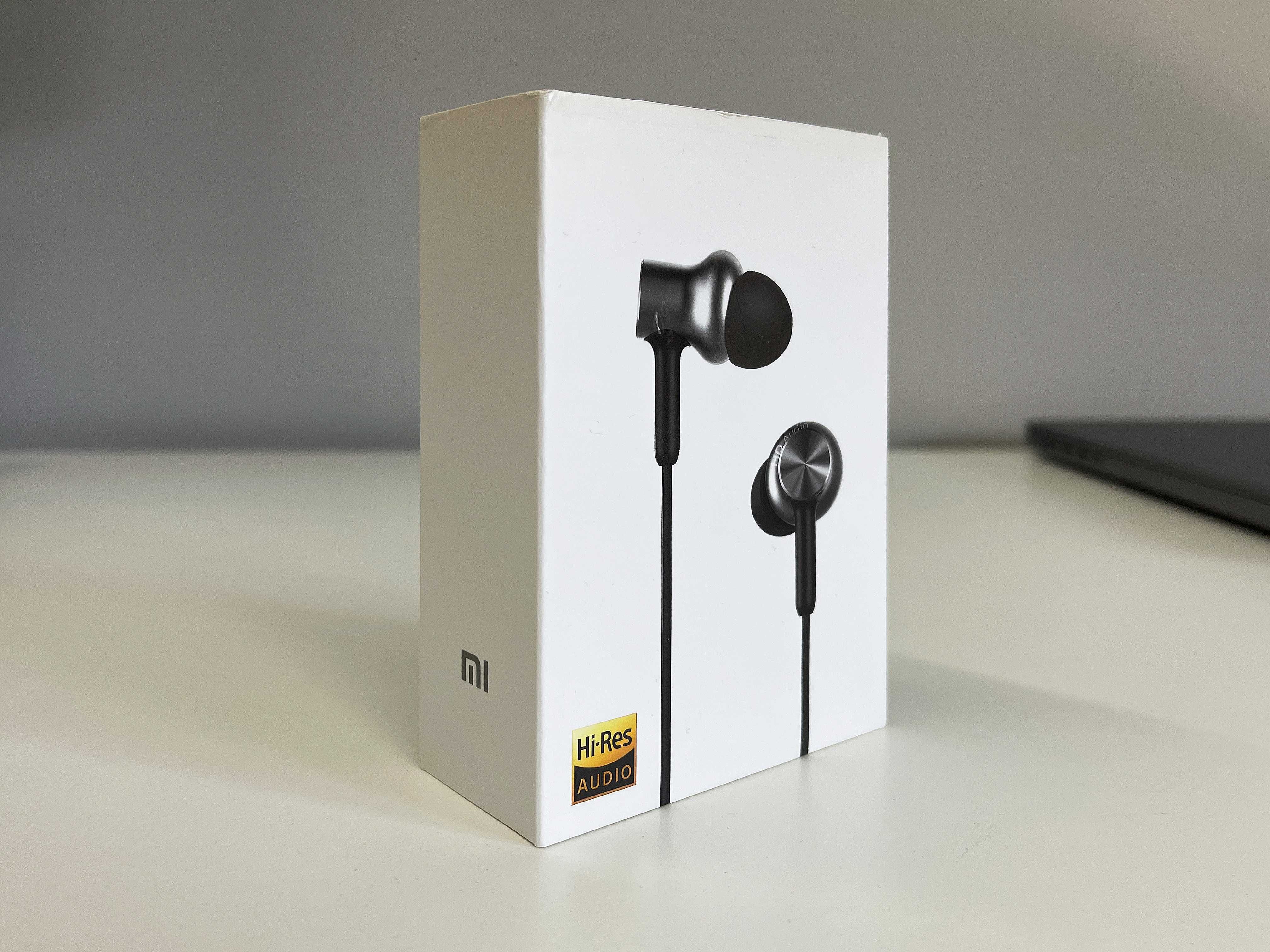 Casti in ear Xiaomi Mi Pro HD  Silver