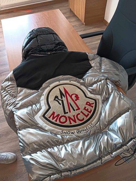 Vand geaca Moncler x Snow Angels originala S M L