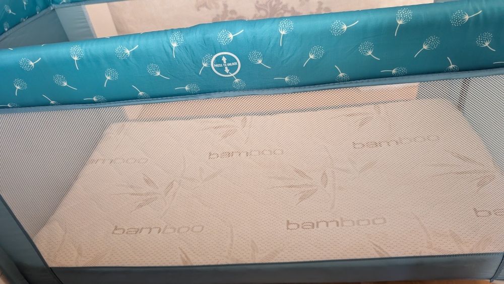 Детска преносима кошара + матрак