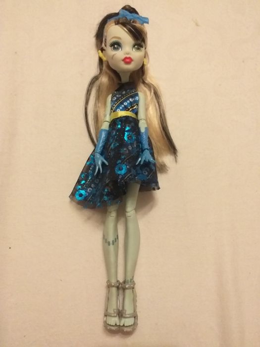 Papusi Monster High