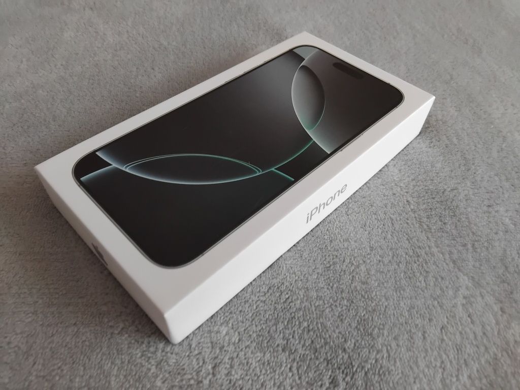 iPhone 16 Pro Max 512GB White Titanium