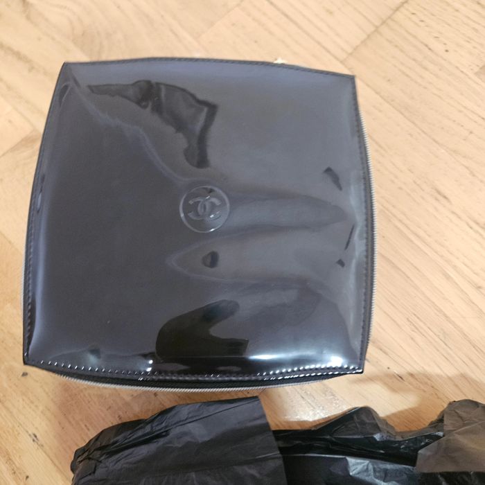 Caseta ,porfard Chanel