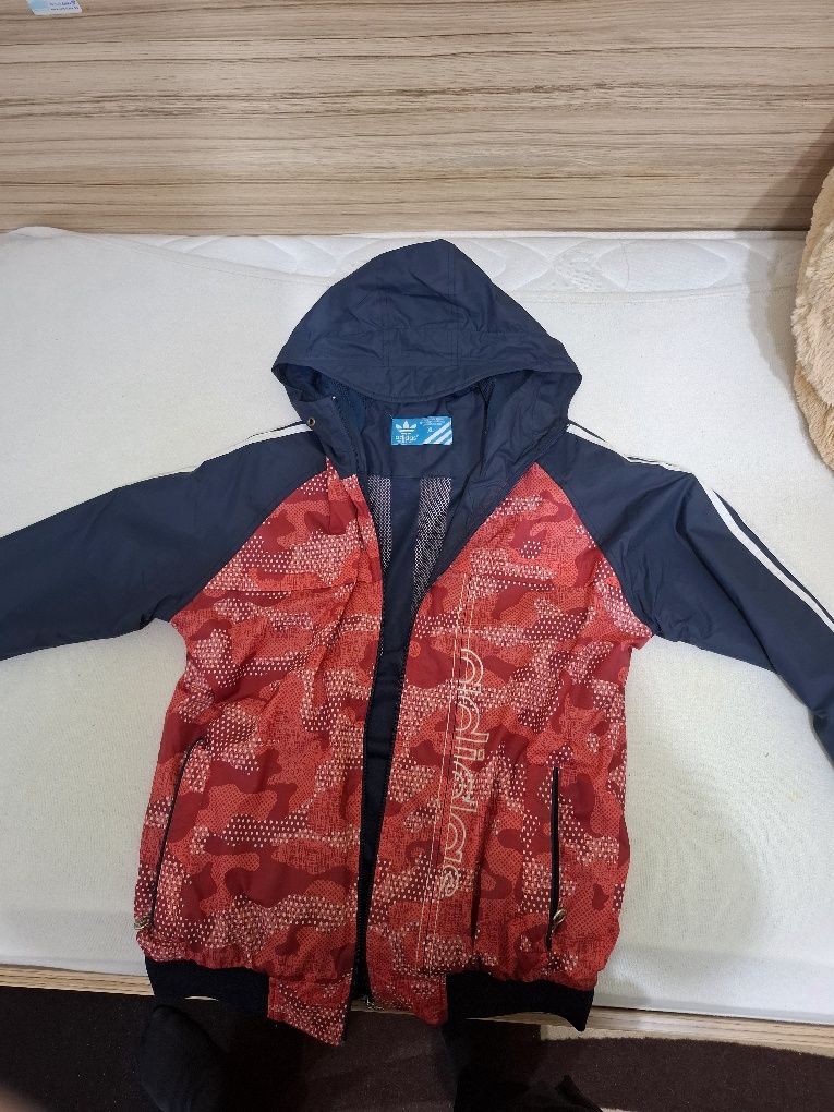 Яке- ветровка adidas