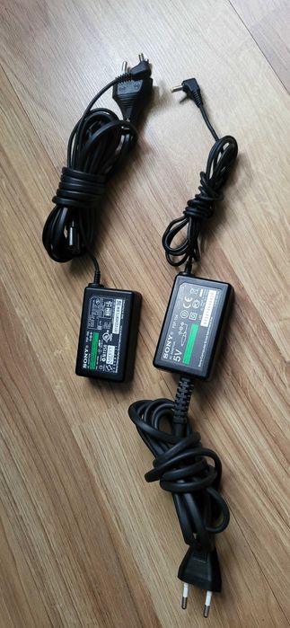 SONY PSP Incarcator 5V-2000mA fuctional