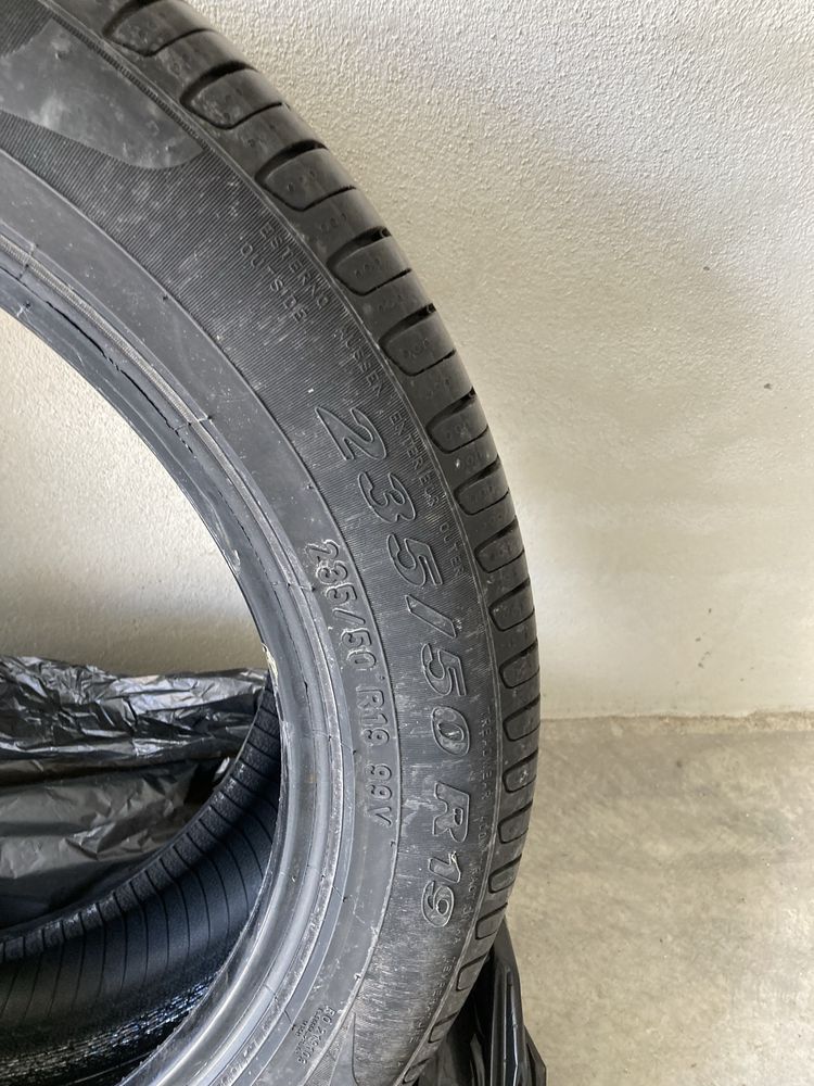 Pirelli Scorpion Verde 235/50/19