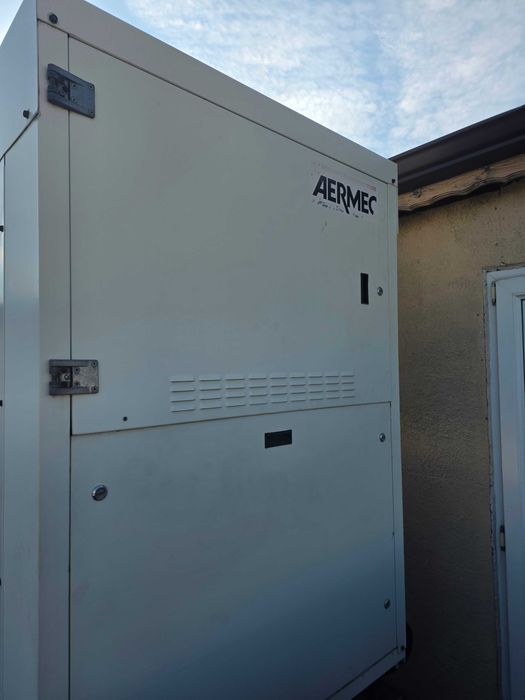 Термопомпа AERMEC 100 KW