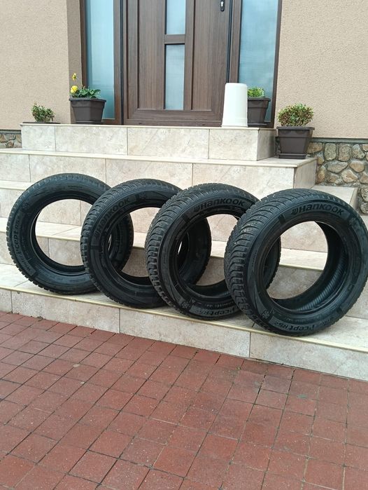 Anvelope iarnă Hankok 185 60 R14 aproape noi