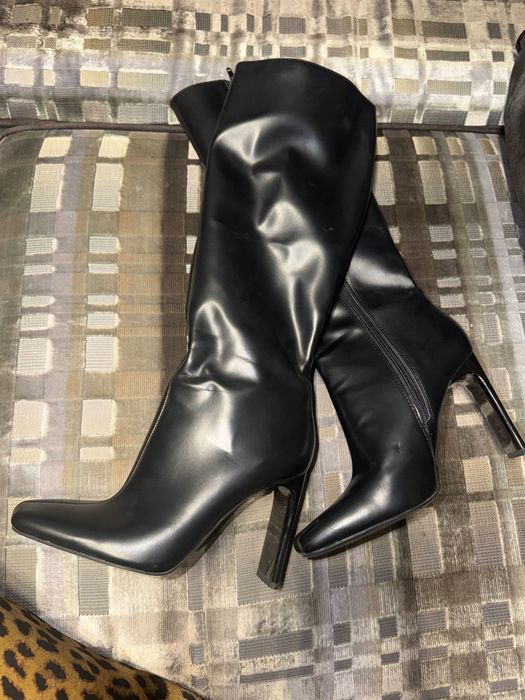 Ботуши висок ток Зара