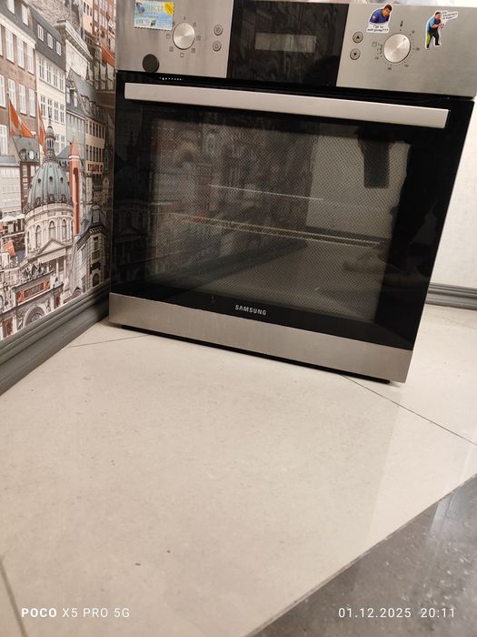 Духовой электрический шкаф фирмы самсунг