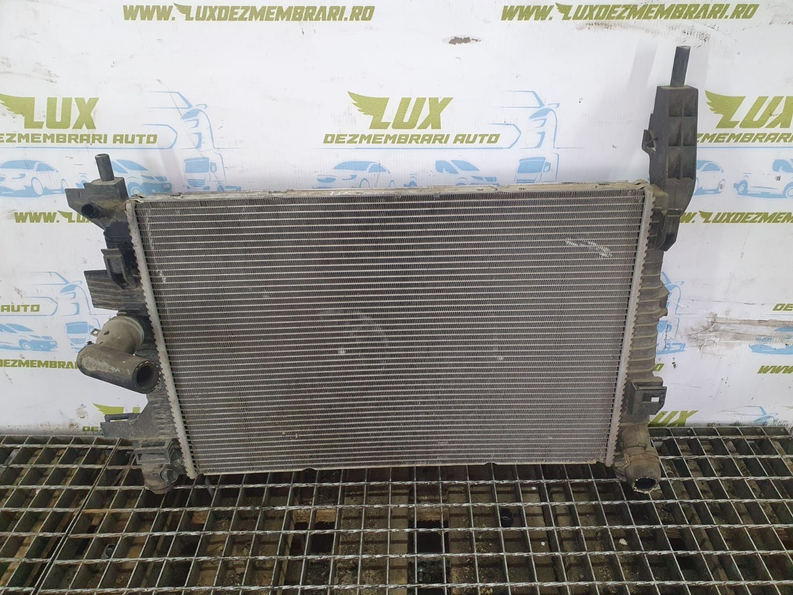 Radiator apa Bv61-8005-bb 1.6 tdci T1DA Ford Focus 3 [2011 - 2015]