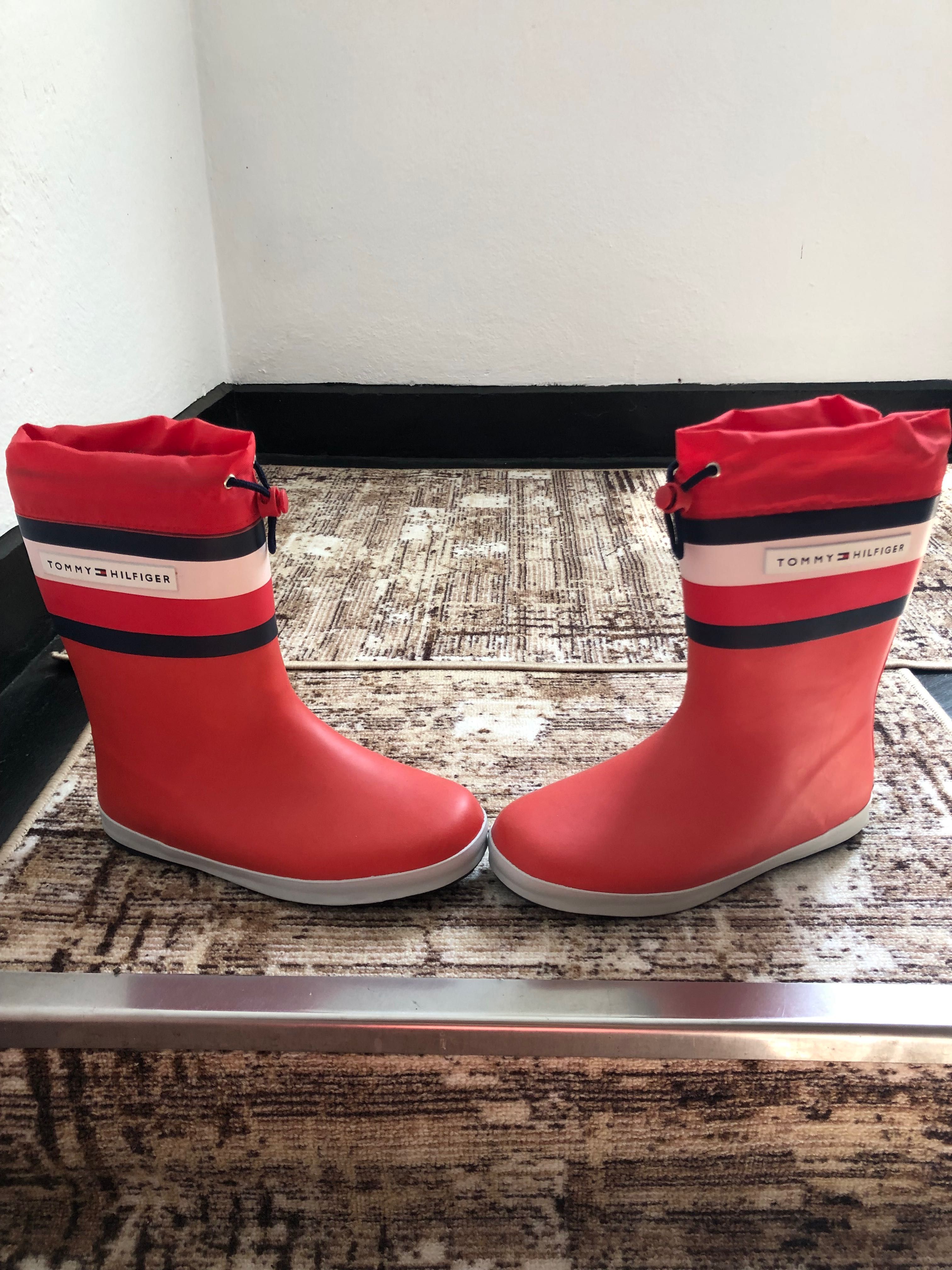 Зимни ботуши Tommy Hilfiger