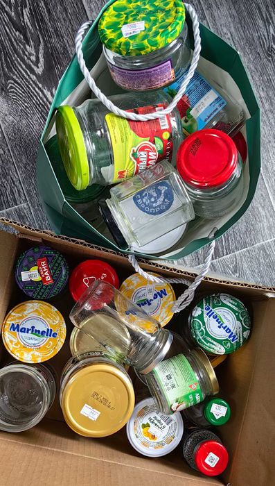 Отдам даром стеклянные банки