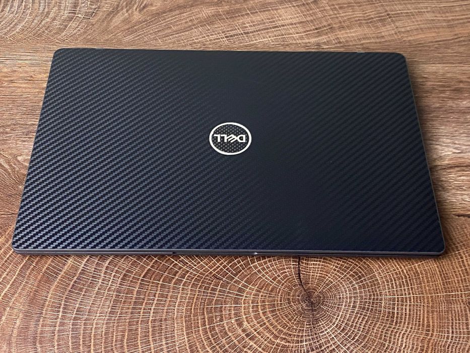 Лаптоп DELL 5300, i5-8365U, 16 GB, 256 GB NVMe, 13,3" FullHD Win10 PRO