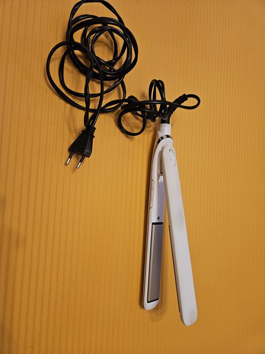 Placa de indreptat parul, Remington S5901, putin utilizata