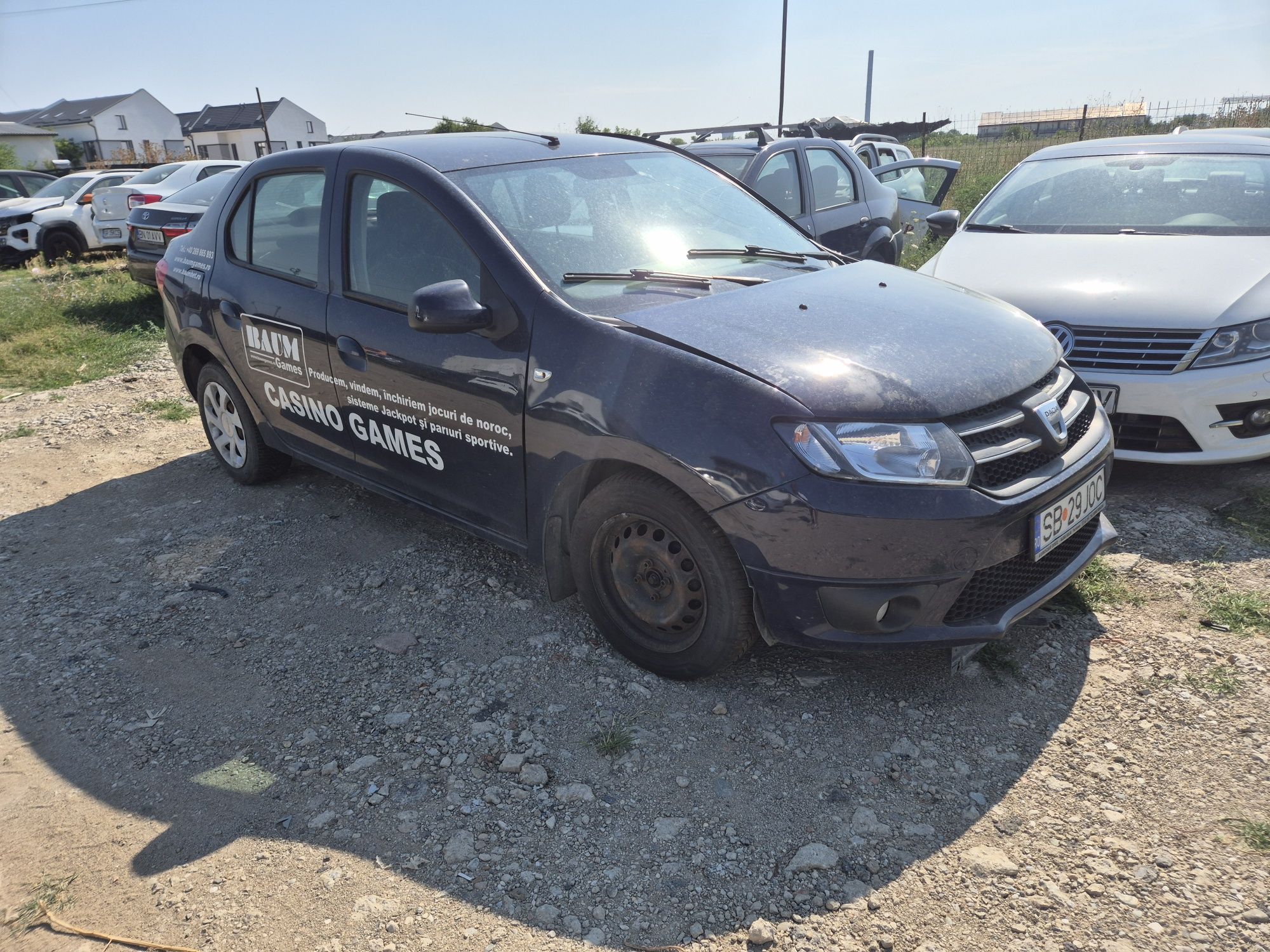 Dacia Logan lovit avariat