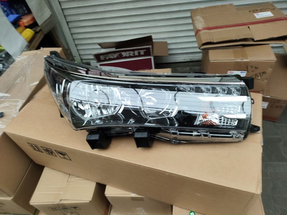 Королла фара кузов 180