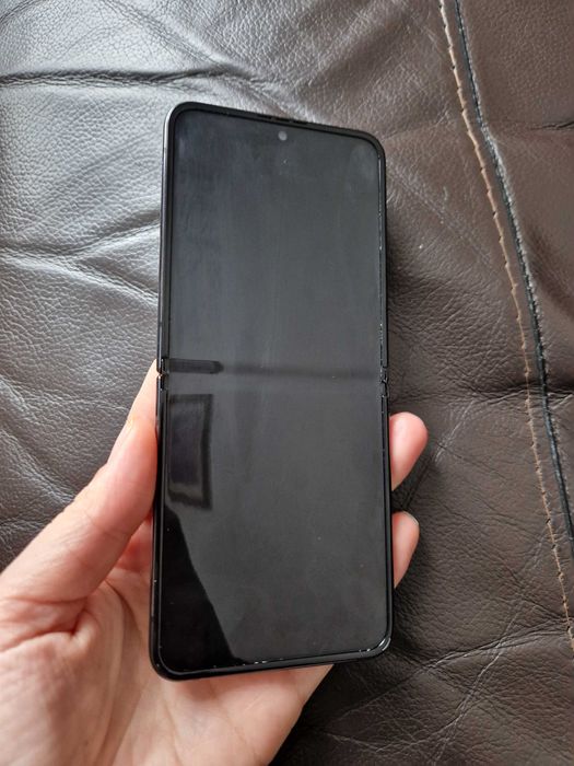 Samsung Galaxy Z flip 4  256GB