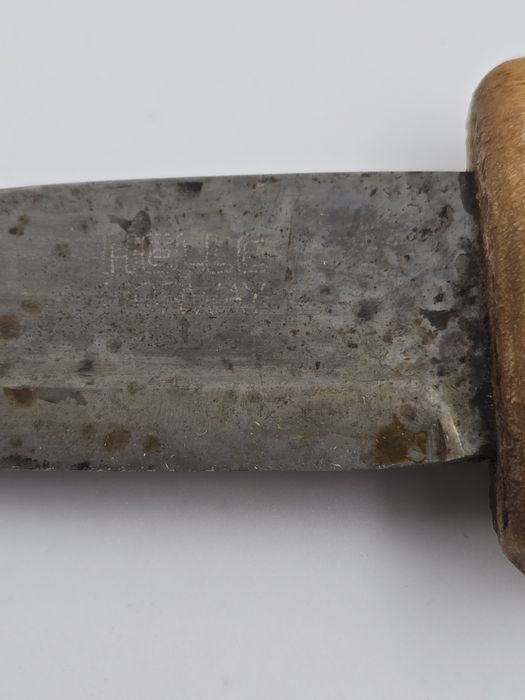 Cuțit vânătoare Helle