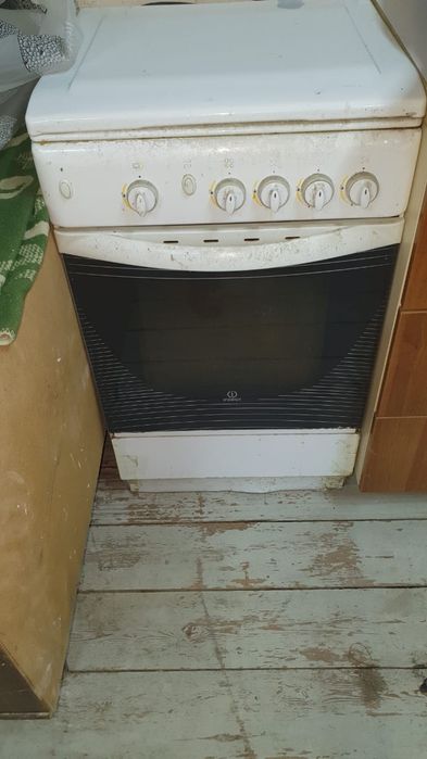 Продаётся газовая плита