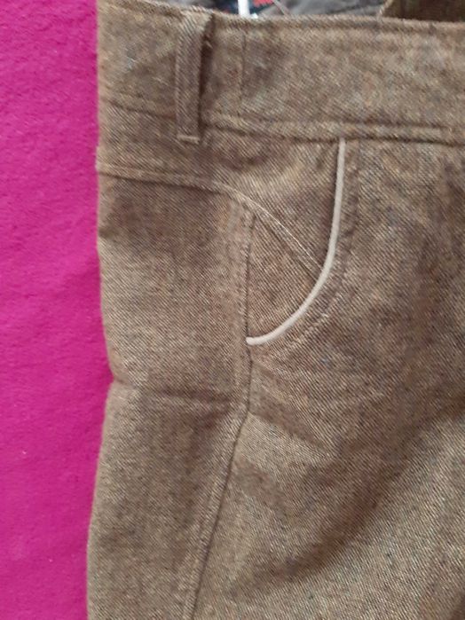 Вълнен панталон на фирма Rosi Fashion