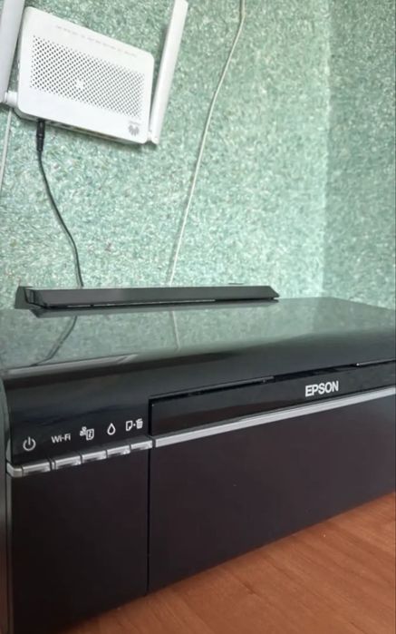 Продам Принтер L805