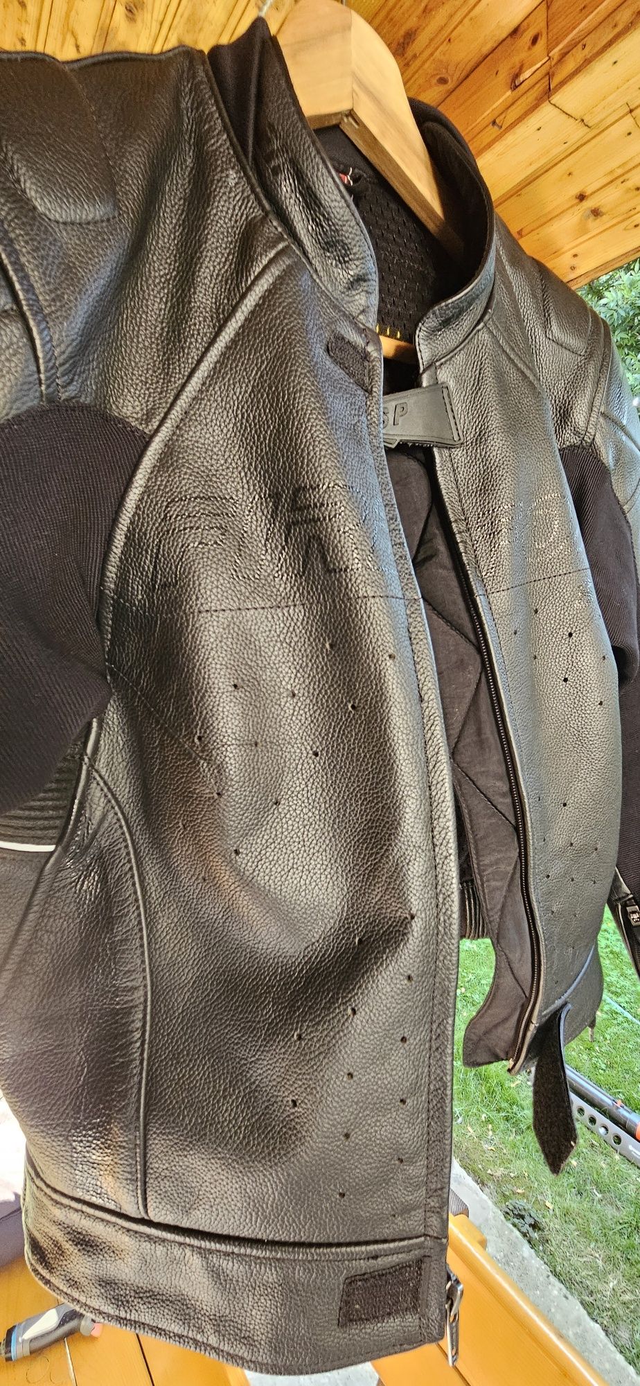 Costum moto de damă din piele 38 S