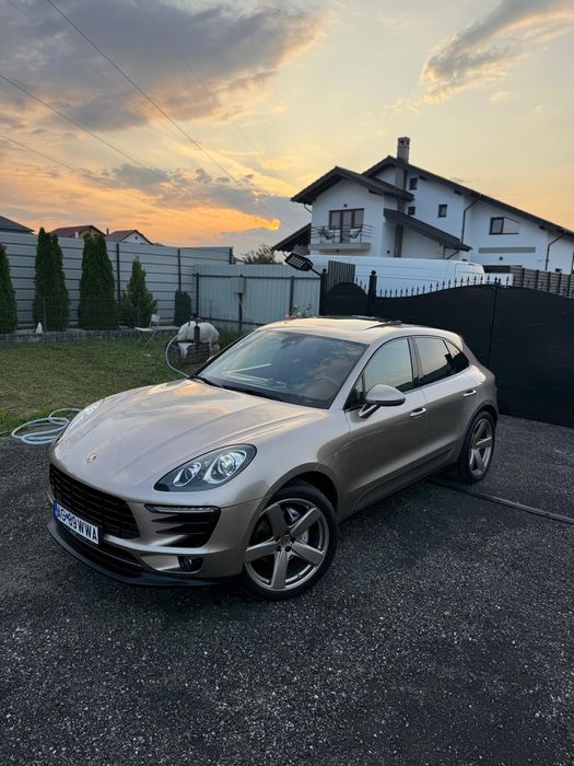 Porsche Macan S Exclusive / Panoramic / Chrono / PDK / PASM /