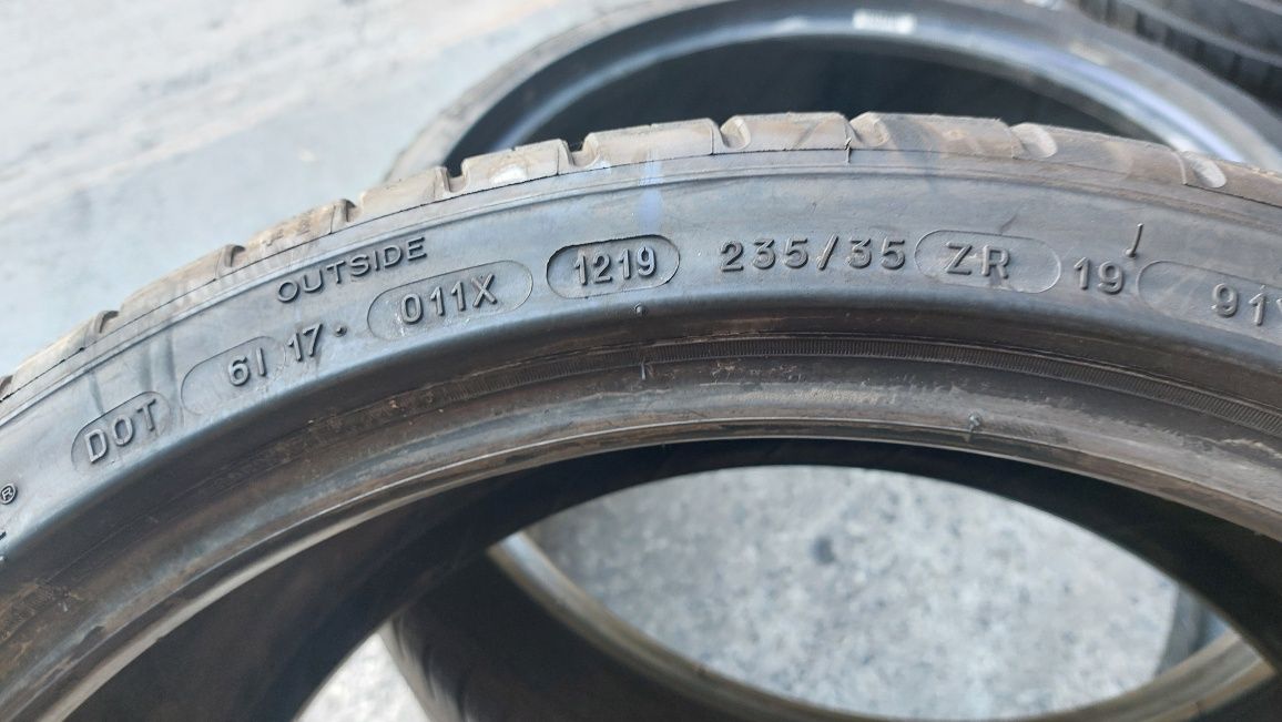Гуми 235/35/19 Michelin Pilot Sport 2 броя